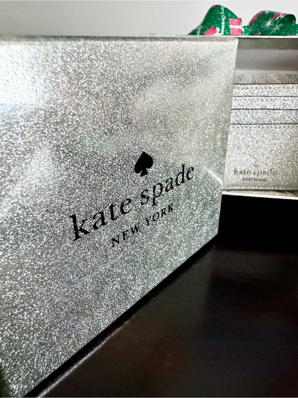 NIB Kate Spade Lunar Light Silver Glitter Boxed Small Slim Cardholder Wallet - Picture 8 of 8